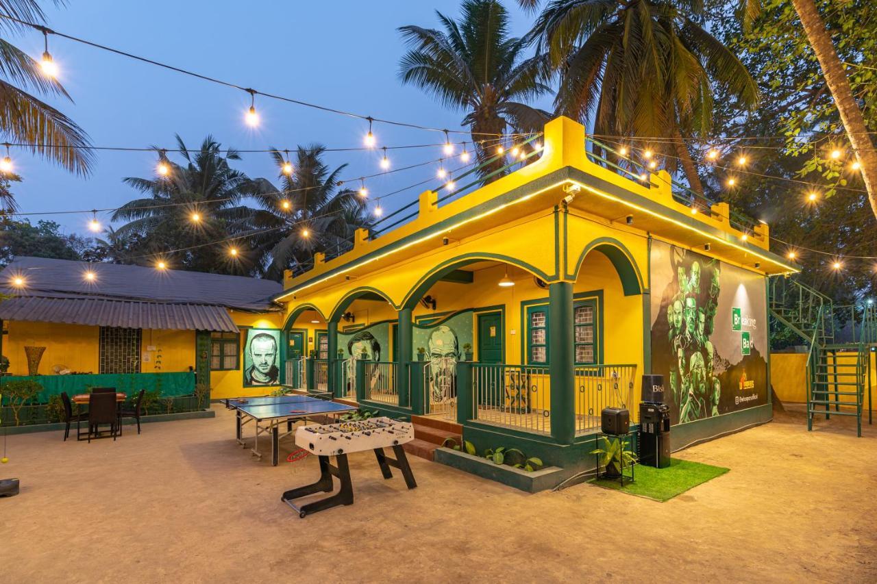 Whoopers Hostel Anjuna, Goa エクステリア 写真