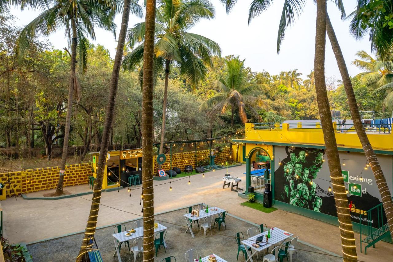 Whoopers Hostel Anjuna, Goa エクステリア 写真