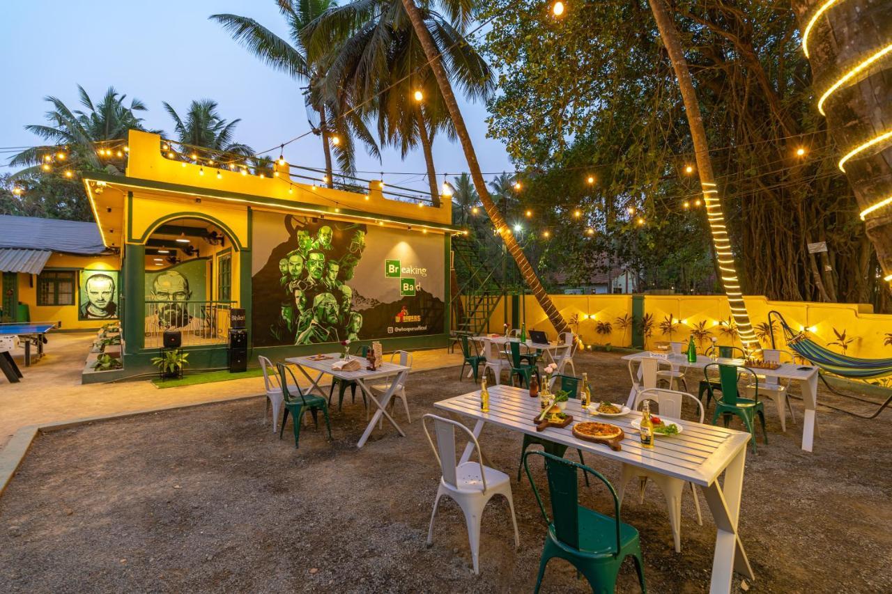 Whoopers Hostel Anjuna, Goa エクステリア 写真
